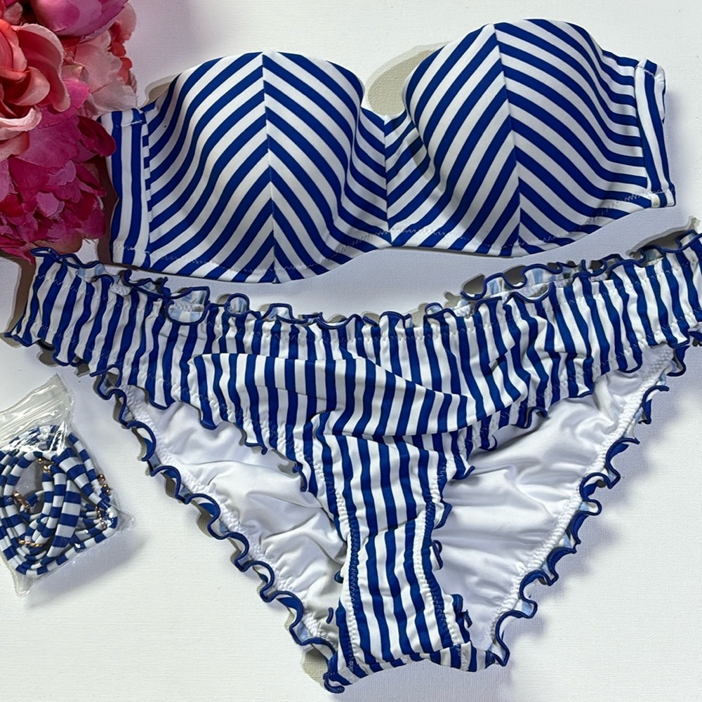 Blue and White Halter Bikini Ruched Bottom 32B With Straps Yacht Bikini